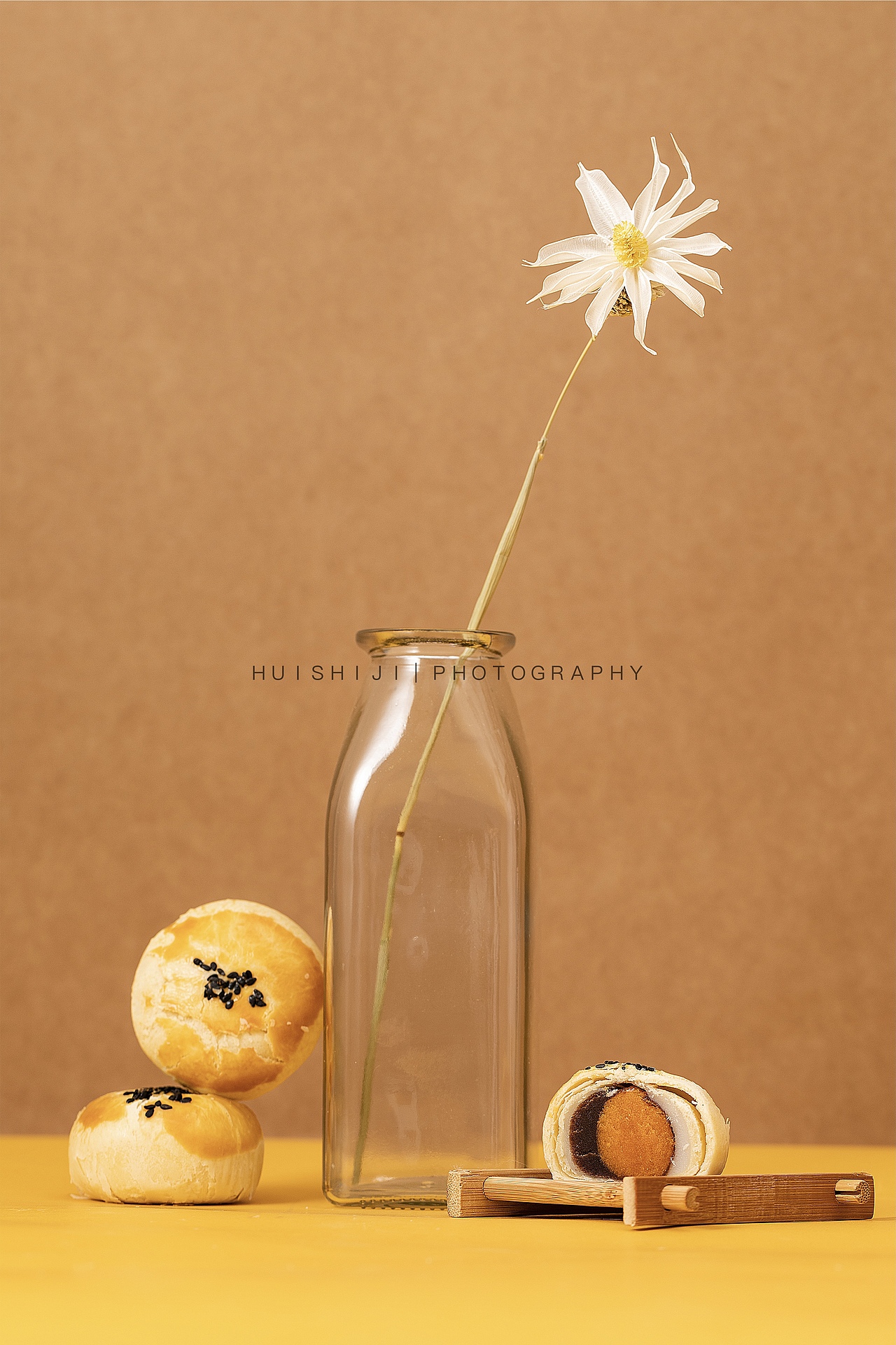 美食摄影|#京东惠寻# 蛋黄酥~ 🥮