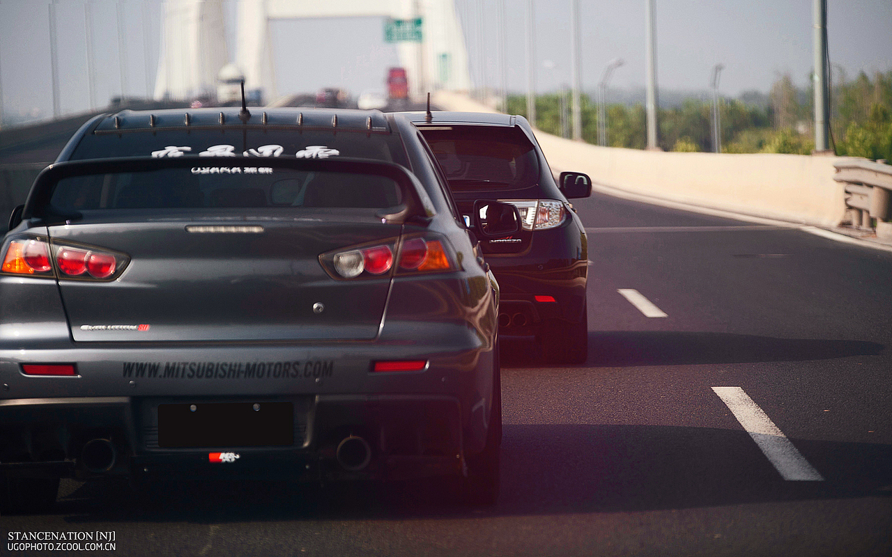 街道最强CP【Lancer EVO VS Impreza STI】（图ZMTIyODY4NTE2） - 时尚/艺术摄影 - 站酷设计师超级何某某原创素材 - 站酷ZCOOL