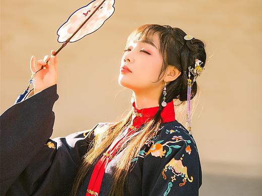 汉服设计/木梨枝《岁叠香》