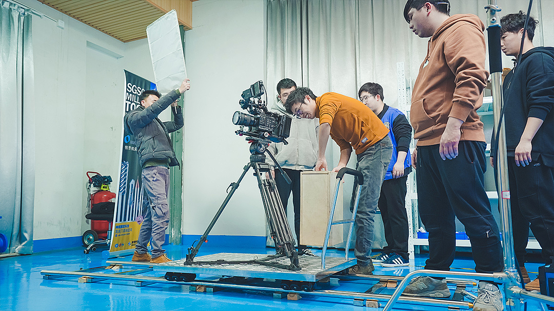 神钢赛欧宣传片|影视|宣传片|窒息的摄影师 - 原创作品 - 站酷 (zcool