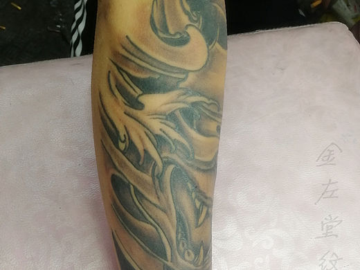 半臂班诺纹身遮盖疤痕修改老旧纹身水冶纹身金左堂