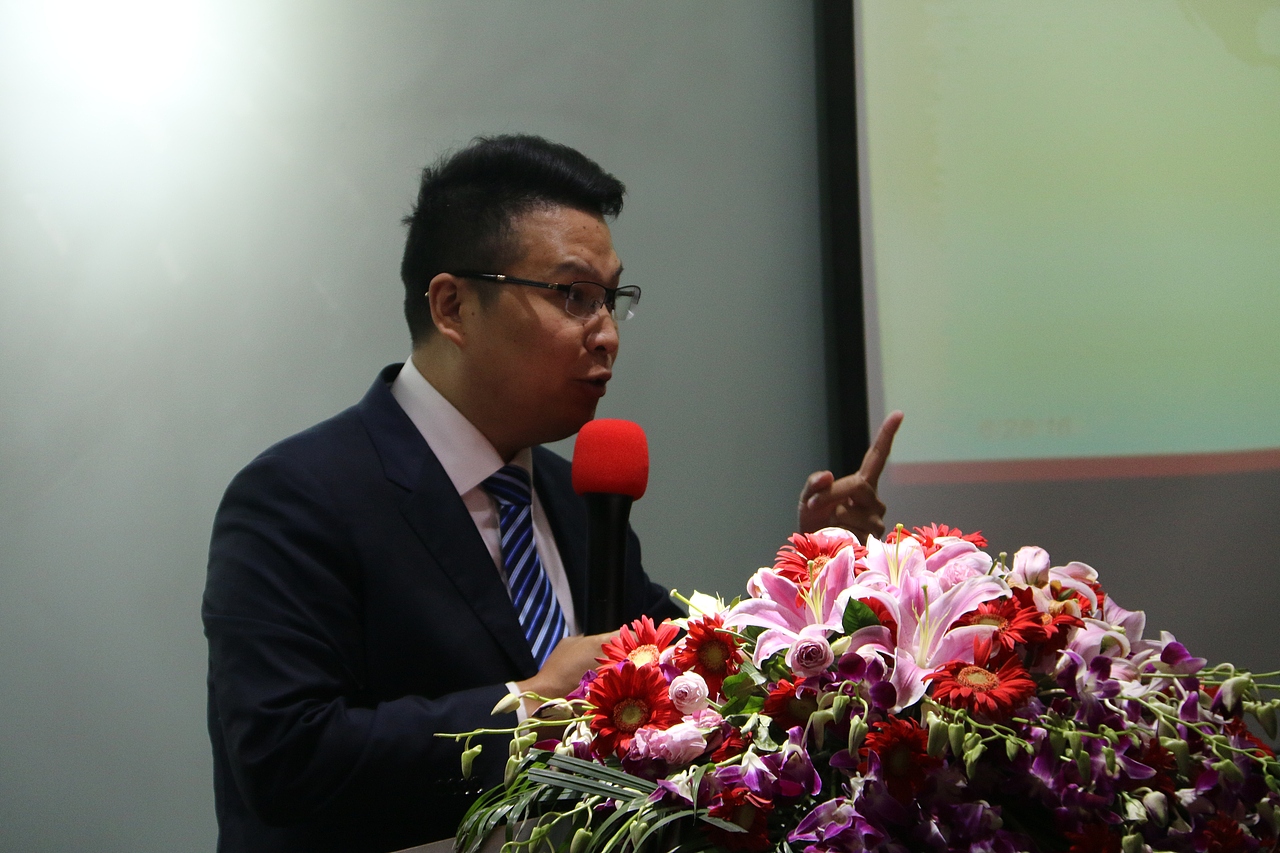 张启明_著名企业家丨雄九控股集团董事长（图ZMTEzNDczMzQ4） - 人像摄影 - 站酷设计师GN雄九集团原创素材 - 站酷ZCOOL