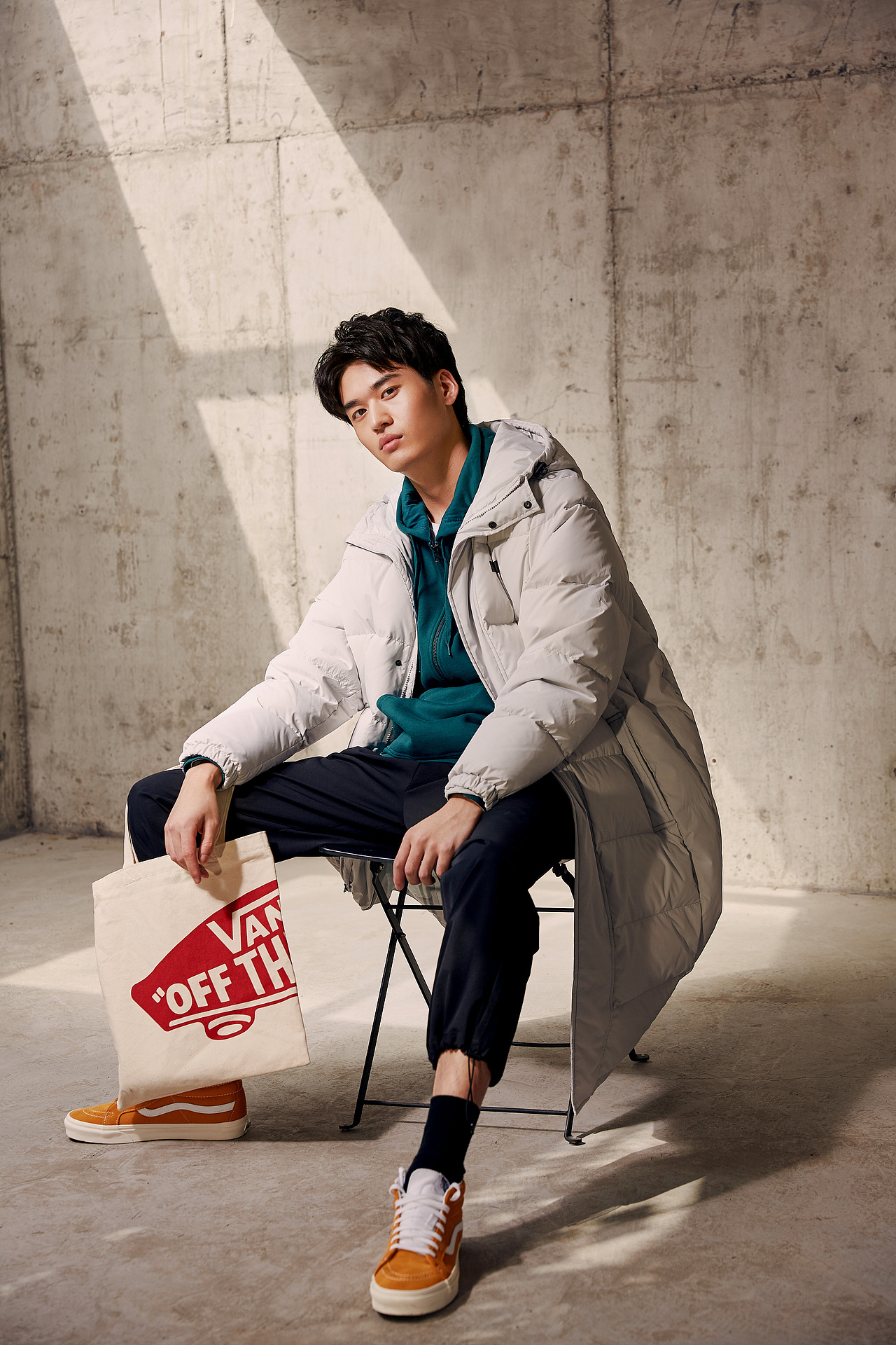 M.sky VANS时尚包包拍摄（平面摄影）（图ZMjE5Njk3NzY4） - 产品摄影 - 站酷设计师杭州天空之镜原创素材 - 站酷ZCOOL