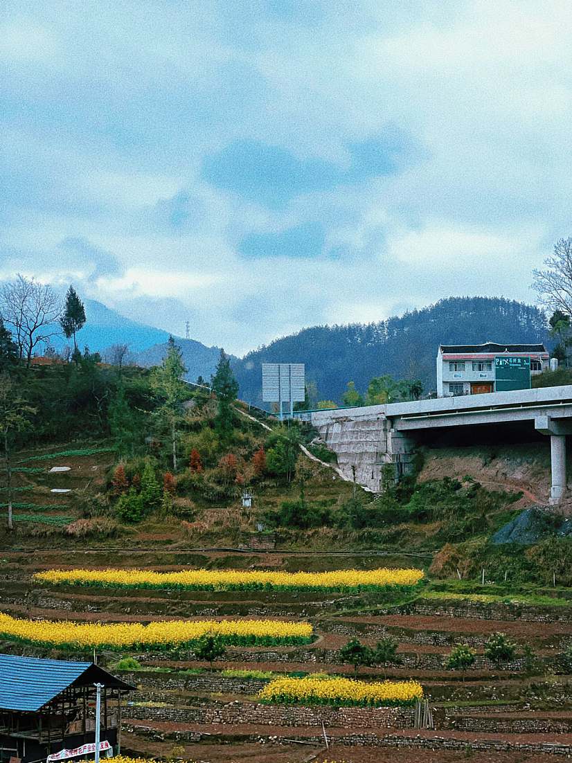 手机摄影|大山深处的古镇