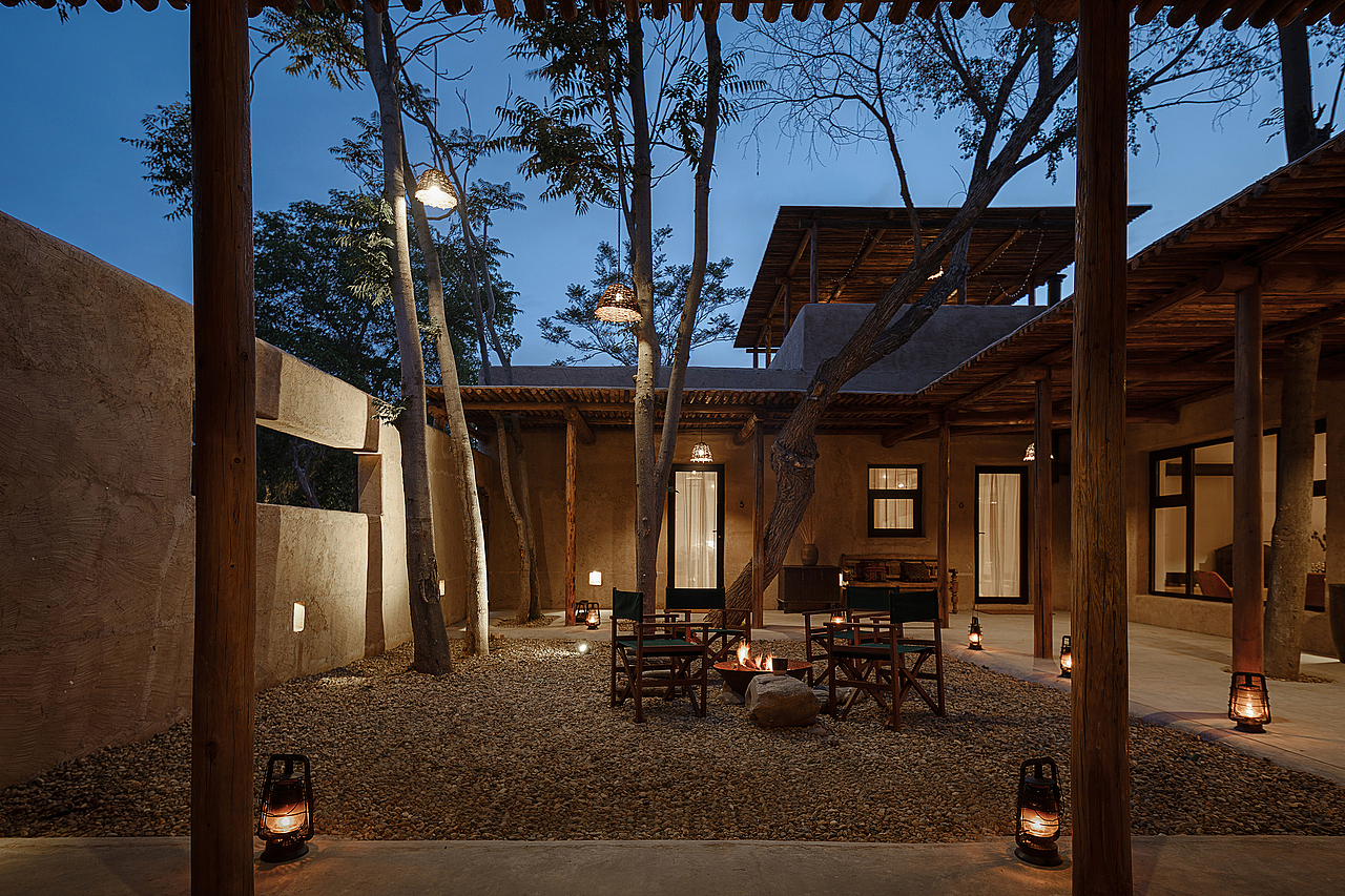 黄河宿集民宿-沙枣小院-室外景观（图ZMjExODM1ODI0） - 环境/建筑摄影 - 站酷设计师熹姐说原创素材 - 站酷ZCOOL