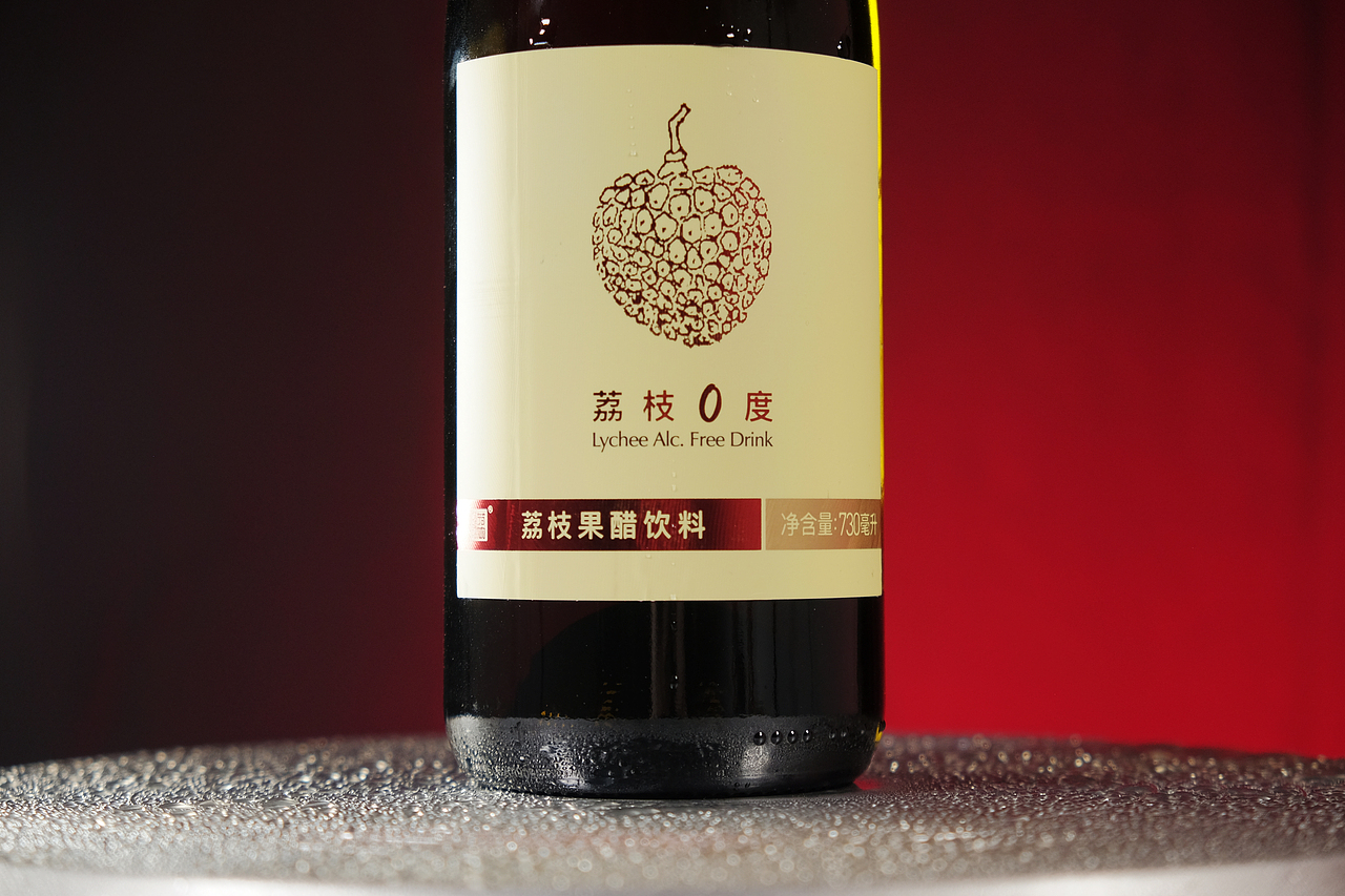 荔枝果酒/醋图片及视频拍摄（图ZMjA4NDgyMDA0） - 产品摄影 - 站酷设计师AlanLeung原创素材 - 站酷ZCOOL