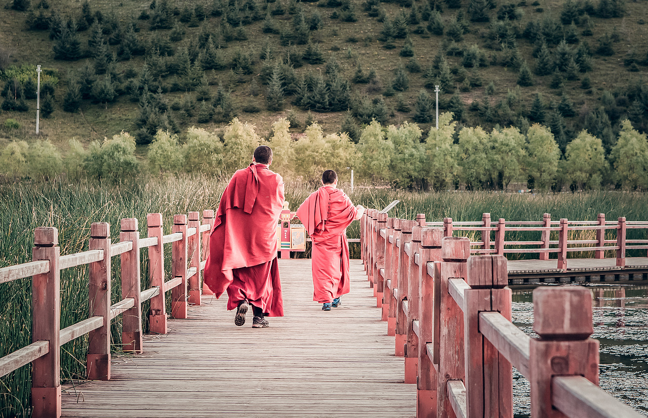 心中的日月（圖ZMTA3MDQ2NTA0） - 風(fēng)光攝影 - 站酷設(shè)計(jì)師adkda原創(chuàng)素材 - 站酷ZCOOL