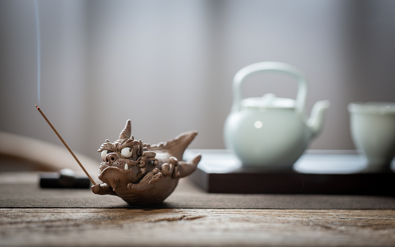 器十二 景德镇 手工捏雕龙九子嘲风 茶宠香插摆件