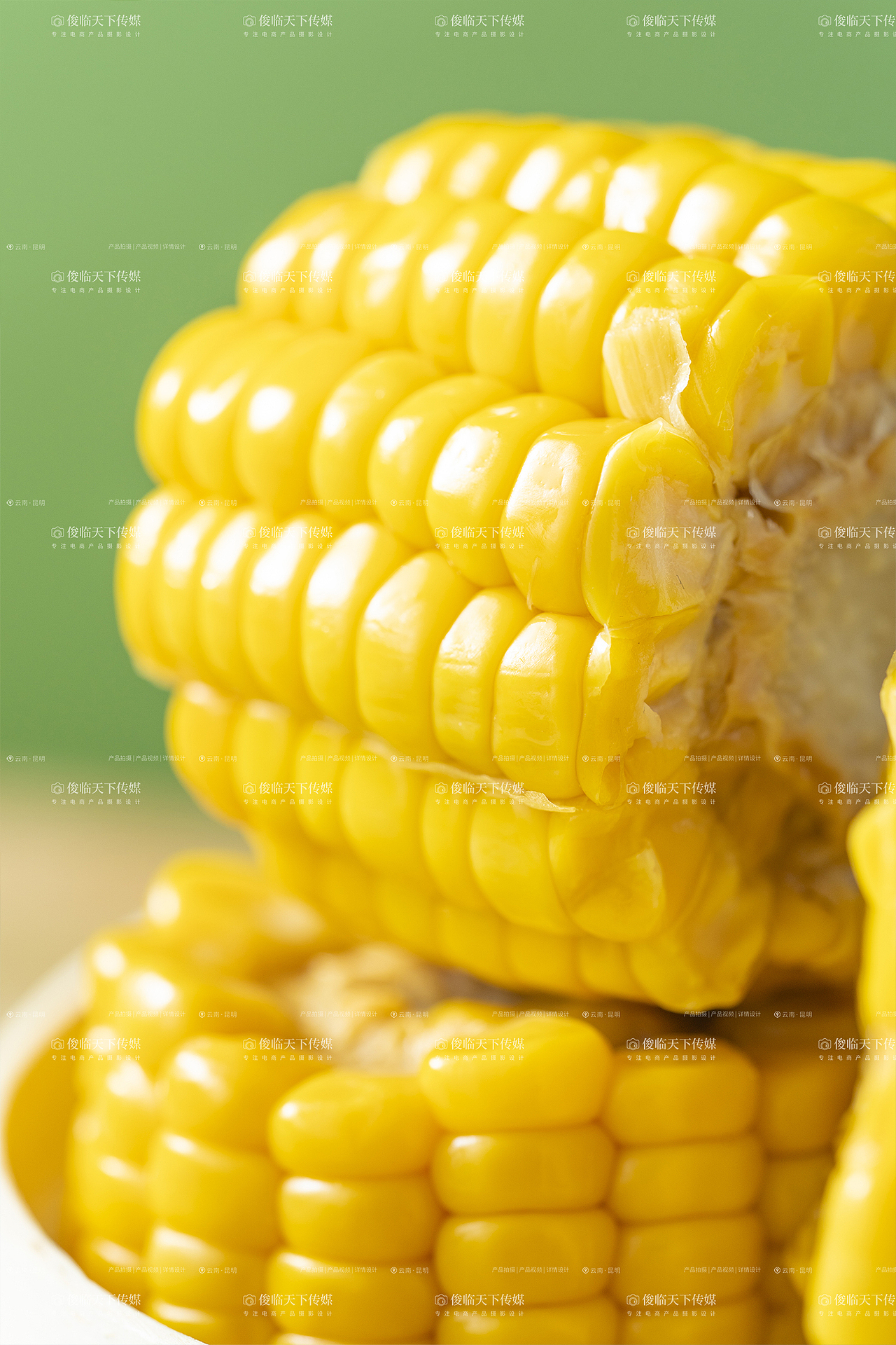 水果甜脆即食玉米拍摄案例分享（图ZMzgyMjI2OTU2） - 产品摄影 - 站酷设计师俊临天下传媒原创素材 - 站酷ZCOOL