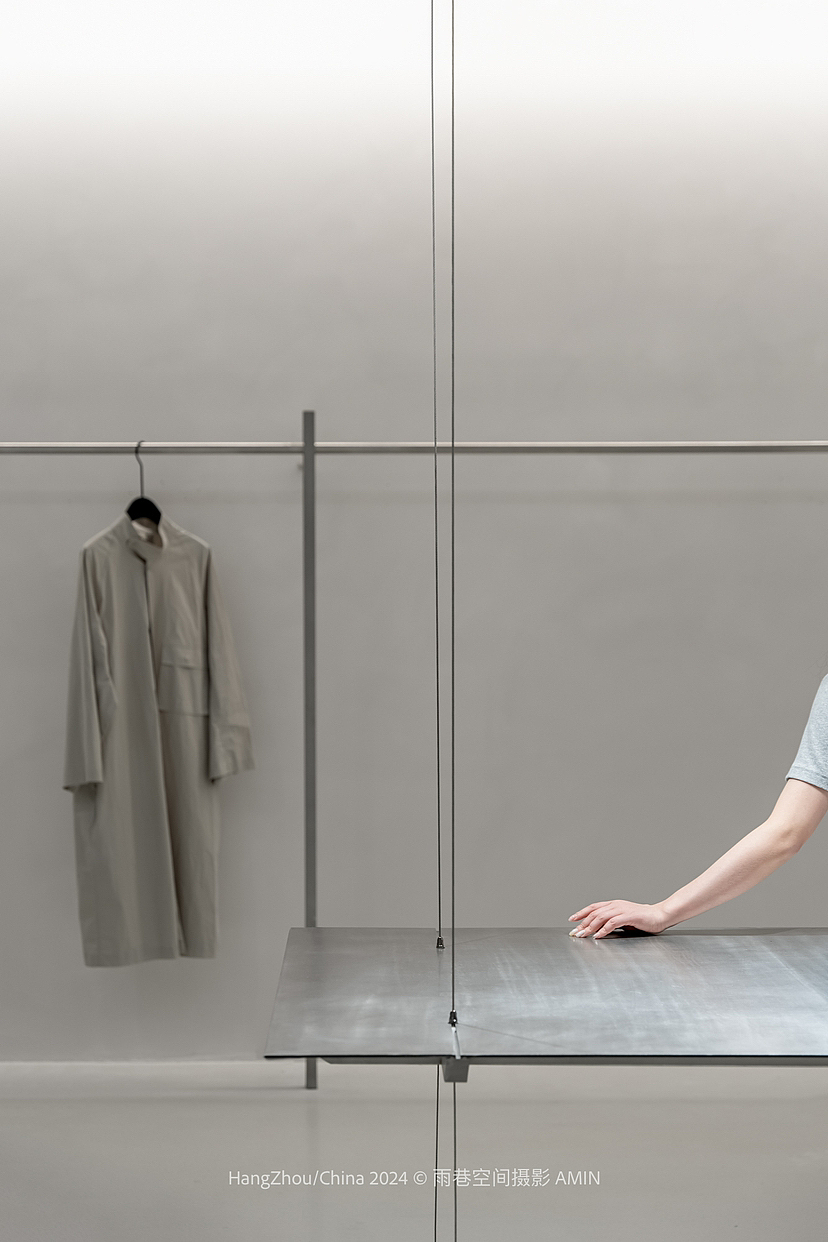 ECHO|线与面的纯粹