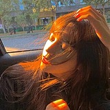 半颗糖li的头像