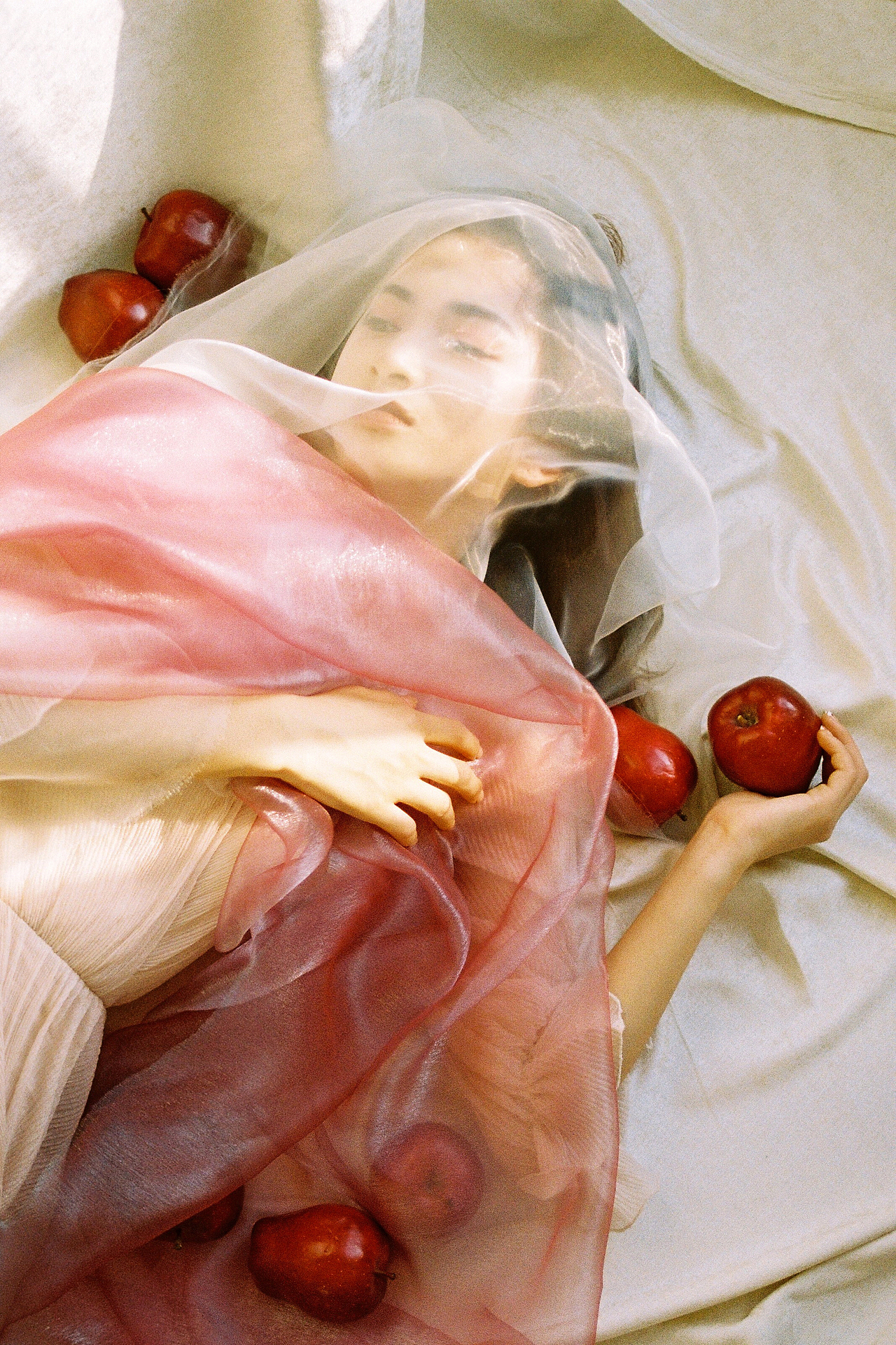 🍎（图ZMTQ5OTUxMDY4） - 人像摄影 - 站酷设计师萌又三岁原创素材 - 站酷ZCOOL