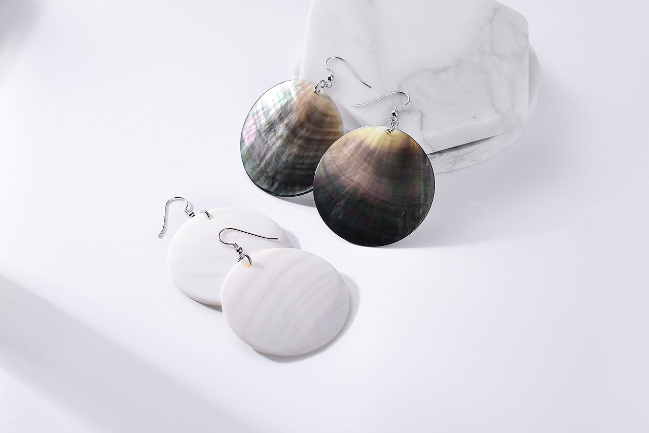 首饰品（图ZMTQwNTA5MjIw） - 产品摄影 - 站酷设计师L糊图原创素材 - 站酷ZCOOL