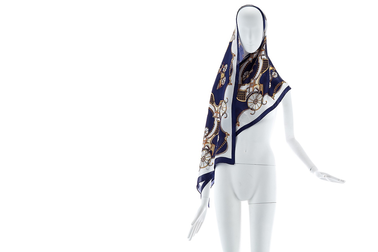 创意丝巾围巾（图ZMTYyMTQ4MDg4） - 产品摄影 - 站酷设计师左左右右右原创素材 - 站酷ZCOOL