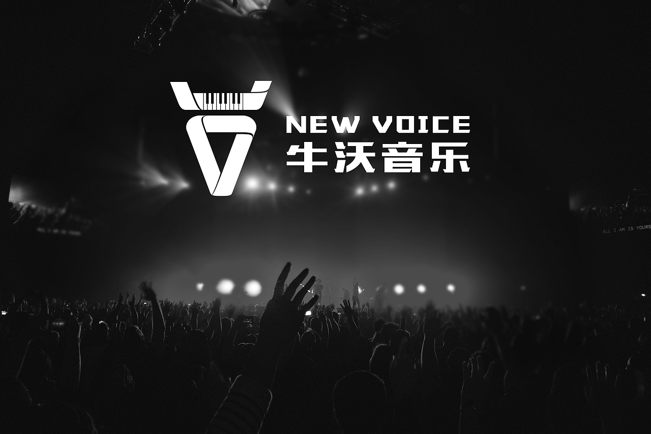 NEW VOICE/LOGO设计