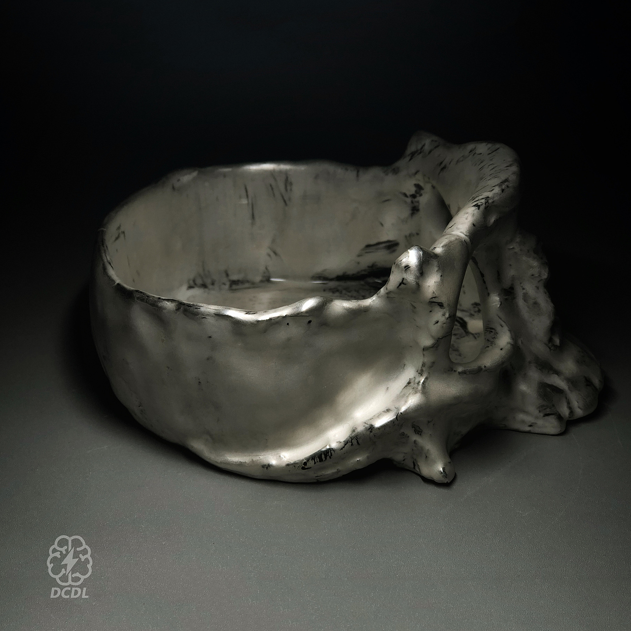 【SKULL】骷髅 暗黑系1300°电镀金属色陶瓷烟灰缸摆件