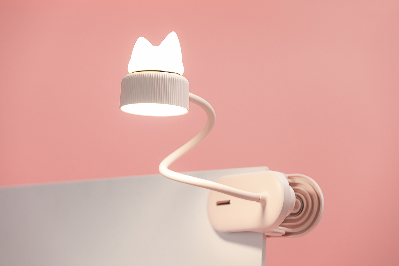 品牌案例丨3life 叁活 猫咪台灯夹子版(含橱窗视频)