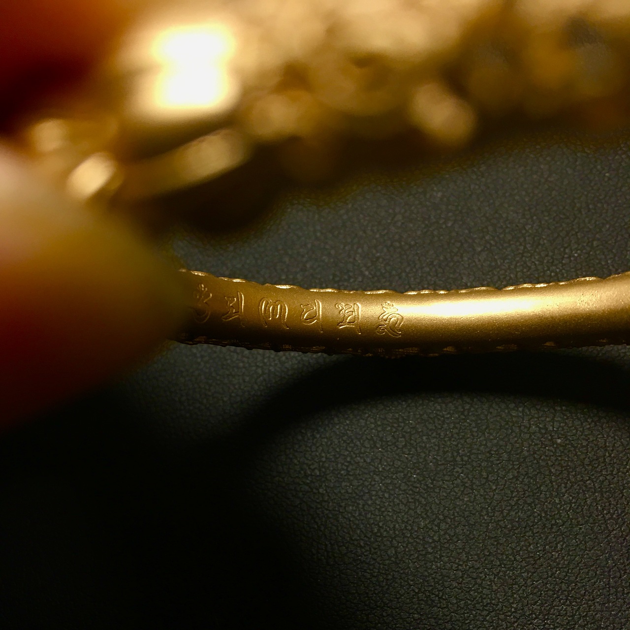 金刚平安如意手镯（图ZNzIzMTM0OTY=） - 首饰设计 - 站酷设计师City_L原创素材 - 站酷ZCOOL