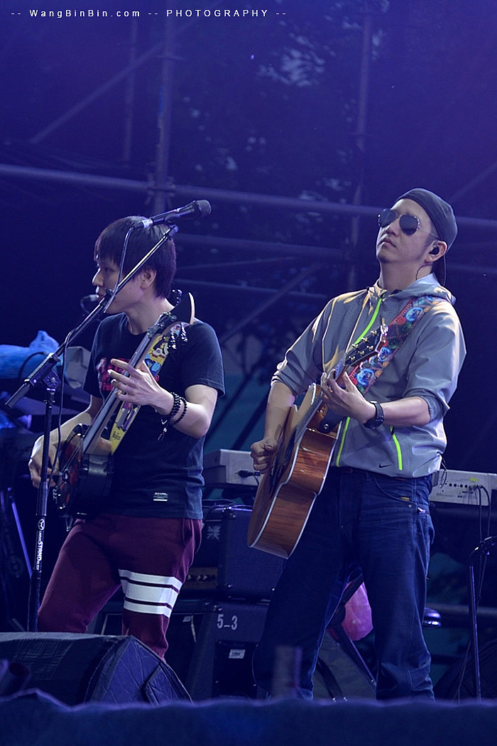 2015优放音乐节——郝云（图ZMjc2NzY0NDg=） - 人文/纪实摄影 - 站酷设计师binbin5s原创素材 - 站酷ZCOOL