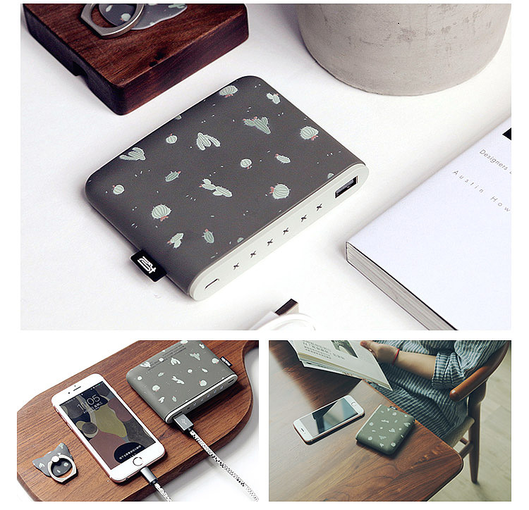 一款原创插画充电宝