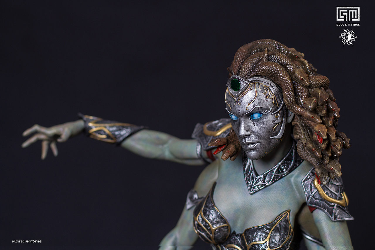 gods and mythos 古希腊神话:蛇发女妖 美杜莎 雕像