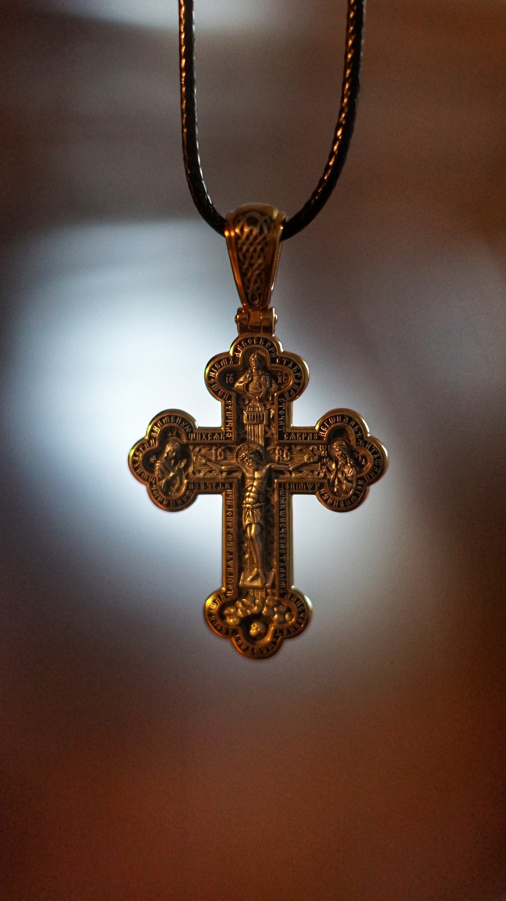 俄罗斯与爱沙尼亚联合珠宝公司联合出品 十字架吊坠