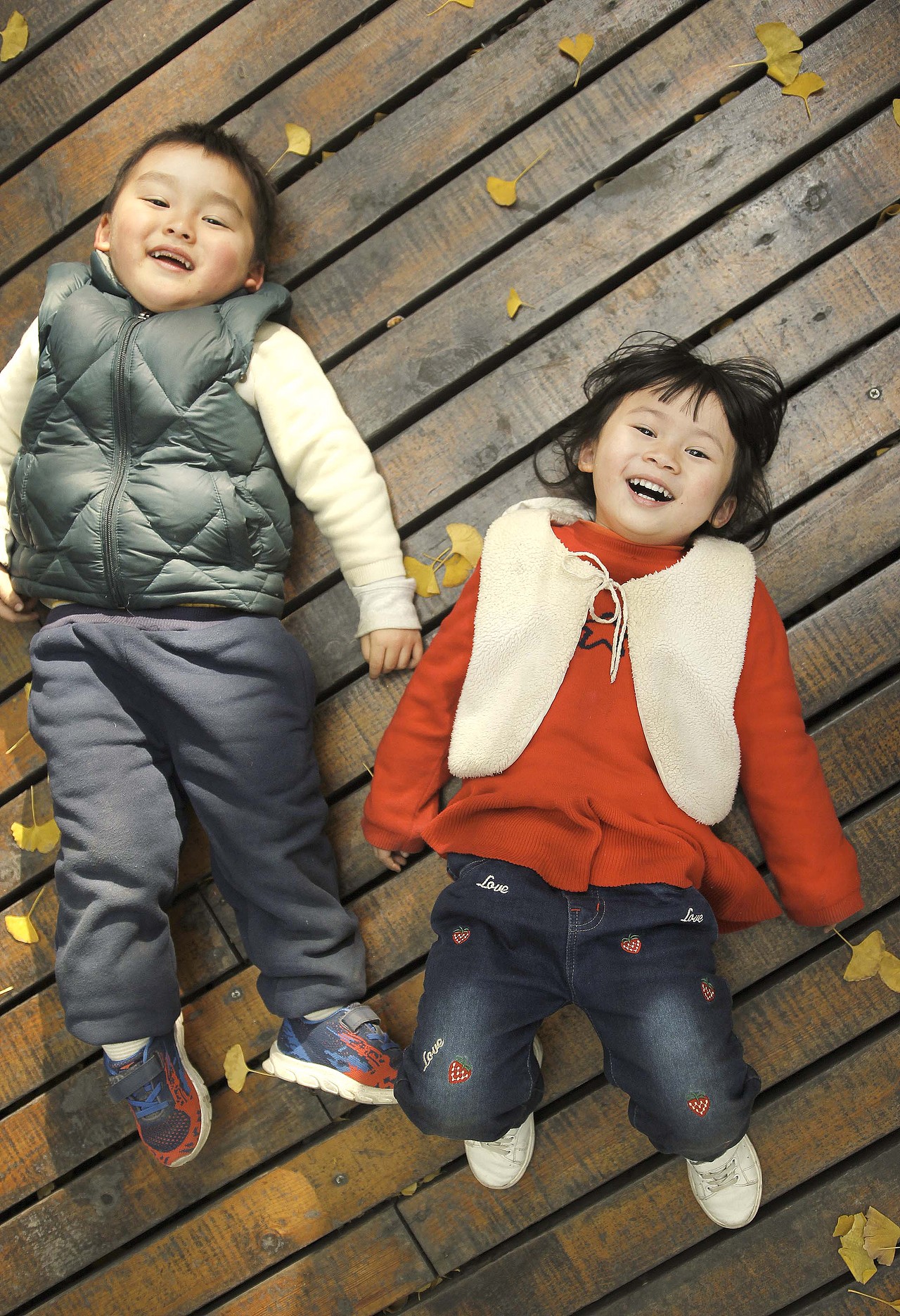 童年时光（图ZMTE1ODUzMjY4） - 人像摄影 - 站酷设计师caomey原创素材 - 站酷ZCOOL