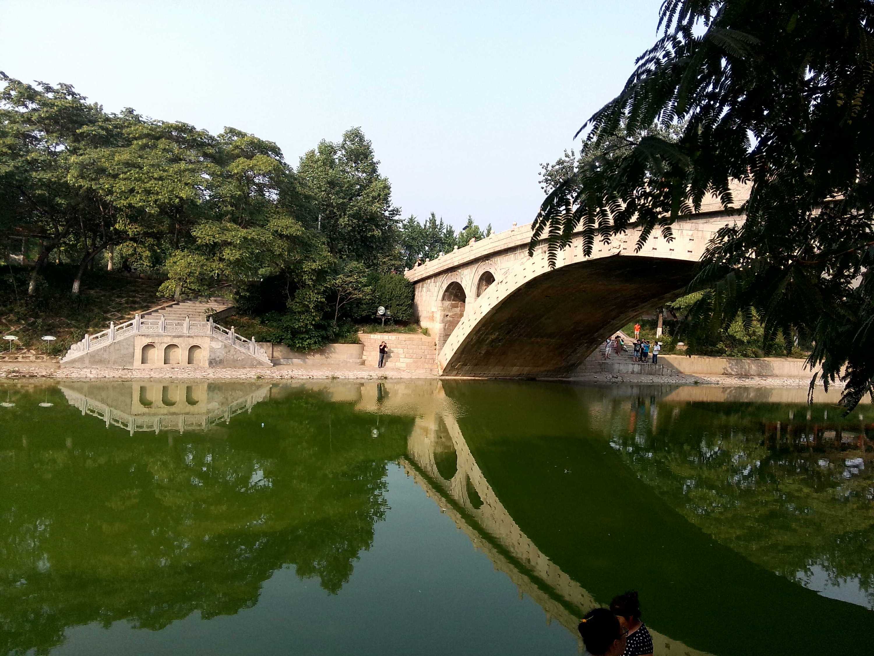 中国最早的石拱桥，比欧洲早1200多年至今仍在使用