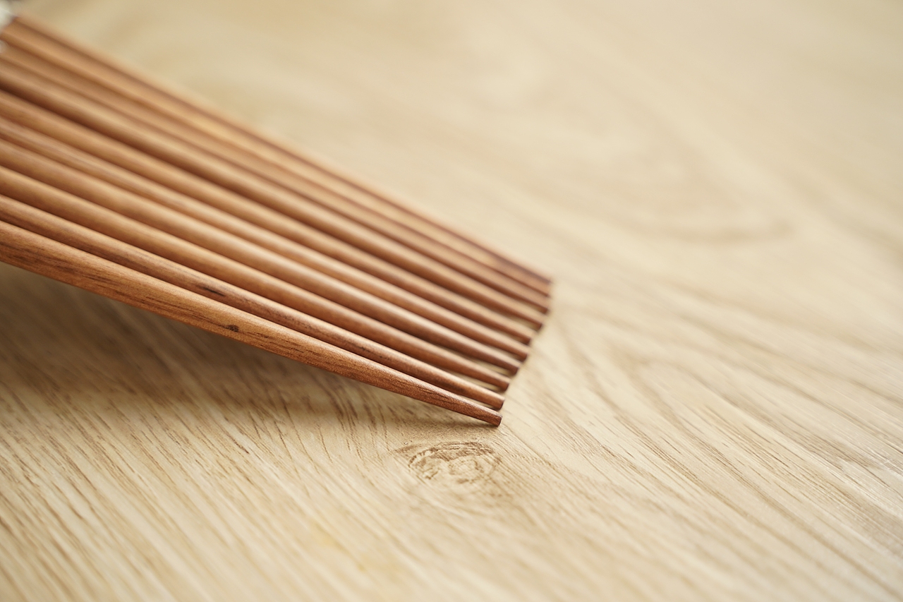 和风原木筷子