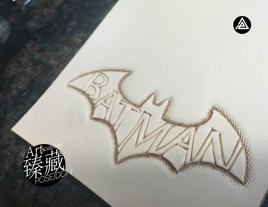 【原创】 Poseidon臻 藏 私人订制-蝙蝠侠短夹（图ZNjI3NjUzMTI=） - 工艺品设计 - 站酷设计师945124原创素材 - 站酷ZCOOL