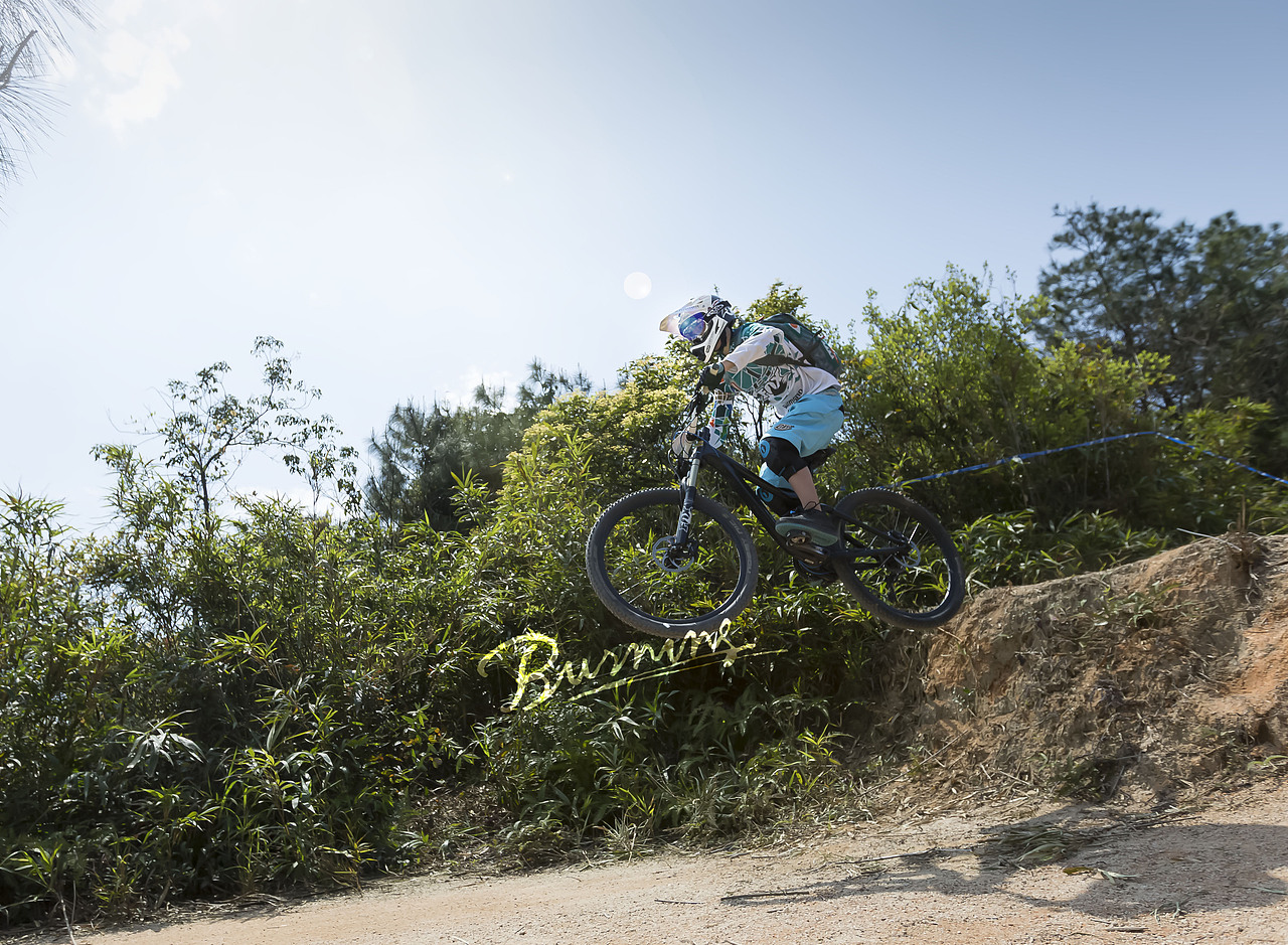 第一站 广州雁鹰湖速降赛