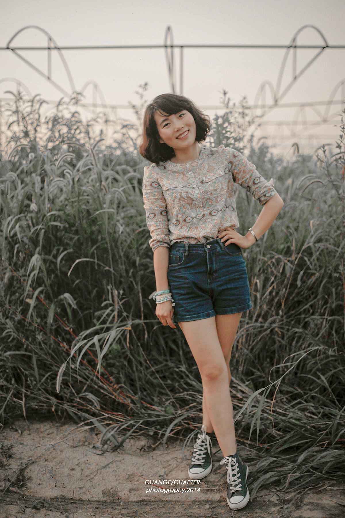 我性格火辣的漂亮四川女朋友|摄影|人像摄影|三千越甲 - 原创作品