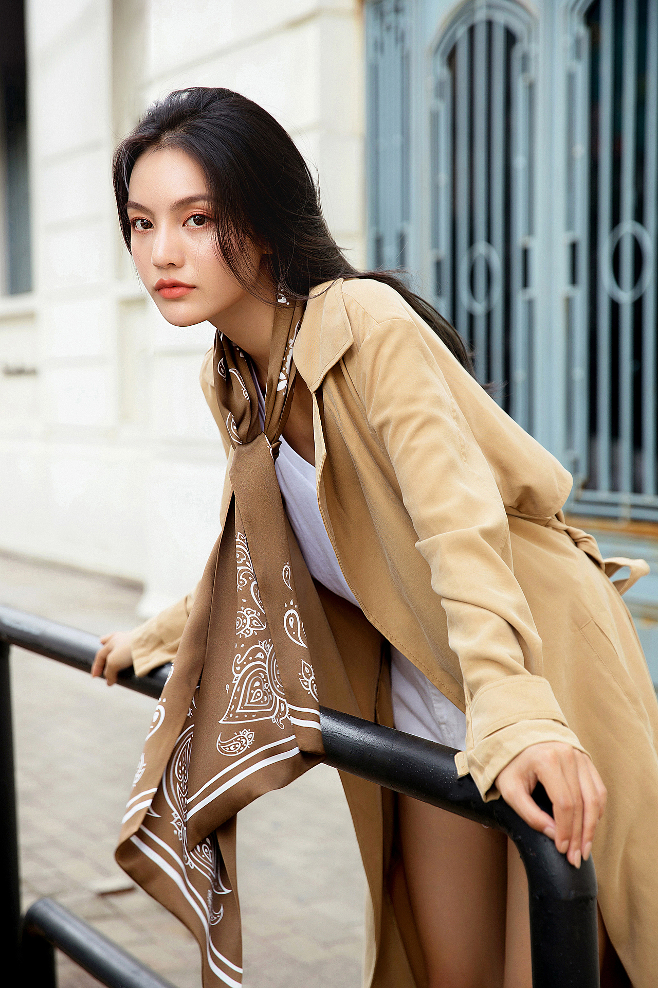 杭州卓米商业|时尚|服装摄影师 丝巾Silk Scarf 拍摄（图ZMjEyODc5NTY0） - 时尚/艺术摄影 - 站酷设计师卓米Photographer原创素材 - 站酷ZCOOL