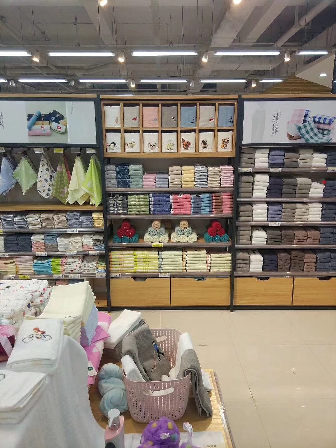 哪里的饰品店货架便宜、精品饰品店货架、饰品店货架（图ZMTY0MzQ0NjAw） - 工业用品/机械 - 站酷设计师山月小霞原创素材 - 站酷ZCOOL