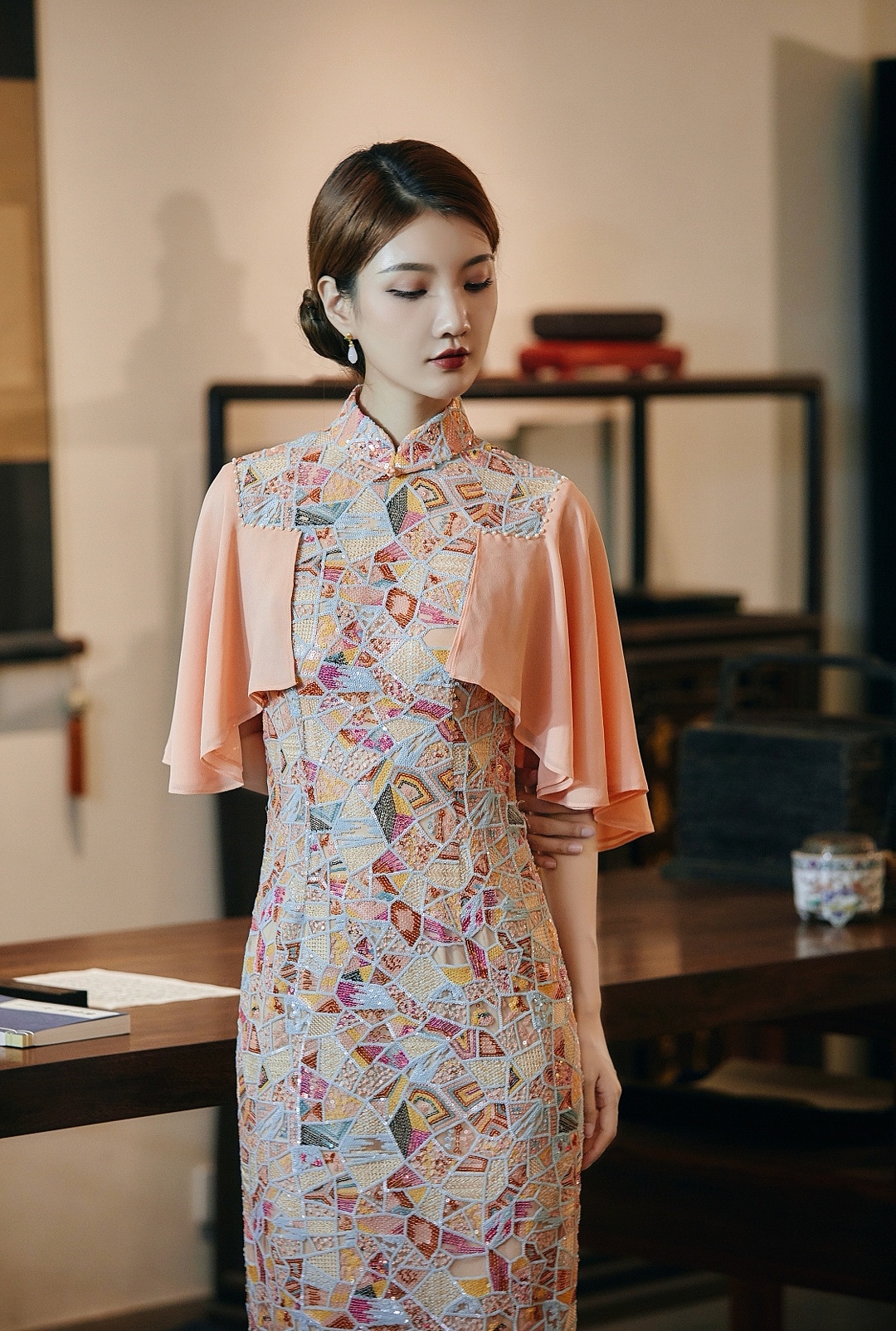 【绮罗香】—裔华裳旗袍（图ZMjk4OTA3Njk2） - 正装/礼服 - 站酷设计师裔华裳原创素材 - 站酷ZCOOL