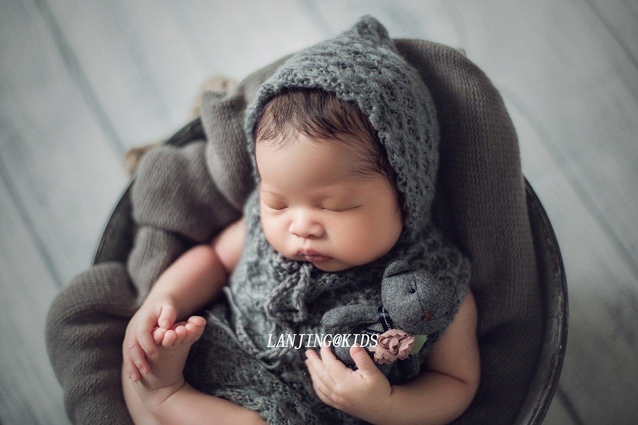 蓝鲸儿童摄影|南京新生儿照拍摄（图ZMTkyOTM4NTYw） - 人像摄影 - 站酷设计师蓝鲸育儿摄影原创素材 - 站酷ZCOOL