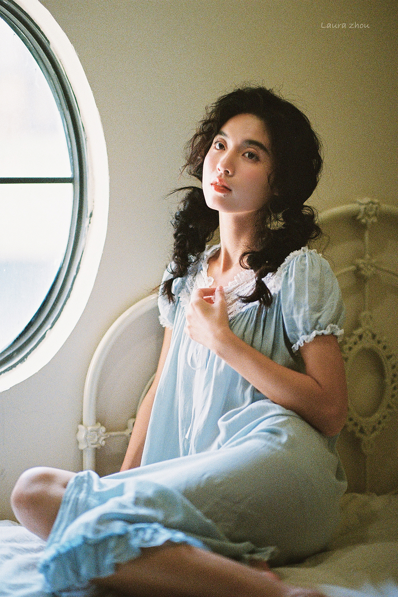 那一低头的温柔（图ZMjY4OTEwMjYw） - 人像摄影 - 站酷设计师劳拉Laurazhou原创素材 - 站酷ZCOOL