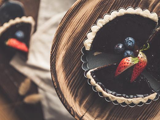 巧克力餡餅（個(gè)人主頁-ZMzkyOTkwMDg=） - 產(chǎn)品攝影 - 站酷設(shè)計(jì)師Hesue原創(chuàng)素材 - 站酷ZCOOL