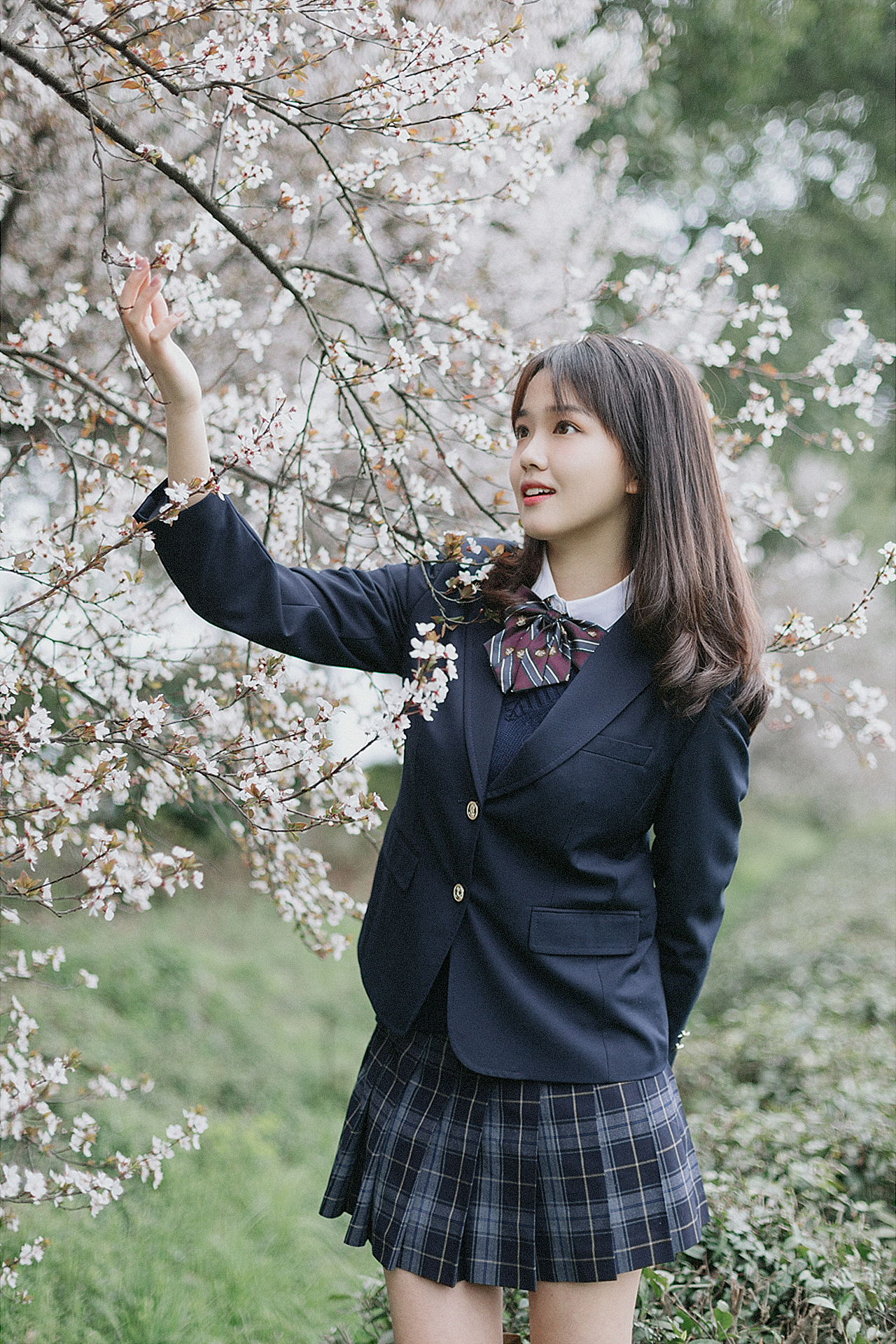 缬花知春（图ZMjQ0NjczNzg4） - 人像摄影 - 站酷设计师摄影师张赖汉原创素材 - 站酷ZCOOL