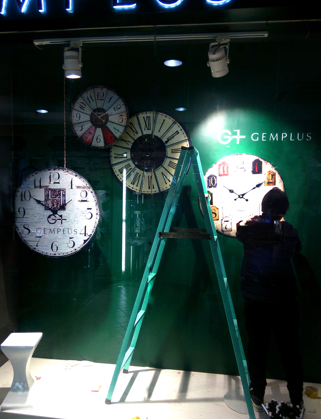 復(fù)古的鐘·14年圣誕整理（圖ZMzgyNzIwNTI=） - 其他 - 站酷設(shè)計(jì)師秦泓原創(chuàng)素材 - 站酷ZCOOL