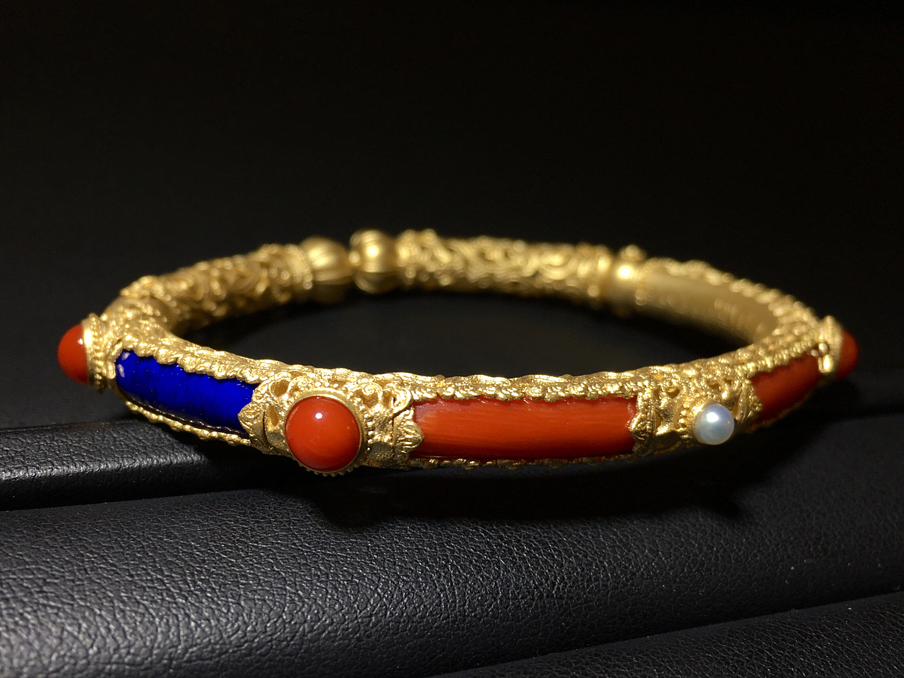 金刚平安如意手镯（图ZNzIzMTM1NjA=） - 首饰设计 - 站酷设计师City_L原创素材 - 站酷ZCOOL