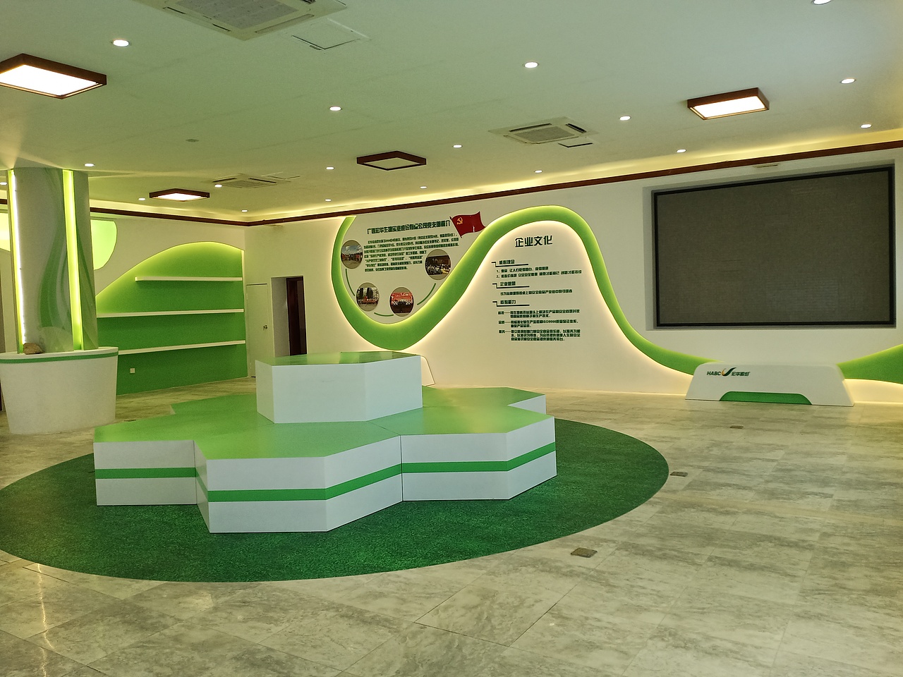 柳州宏华农业展厅设计（图ZMjA1NTE2ODgw） - 展陈设计 - 站酷设计师新风尚设计原创素材 - 站酷ZCOOL