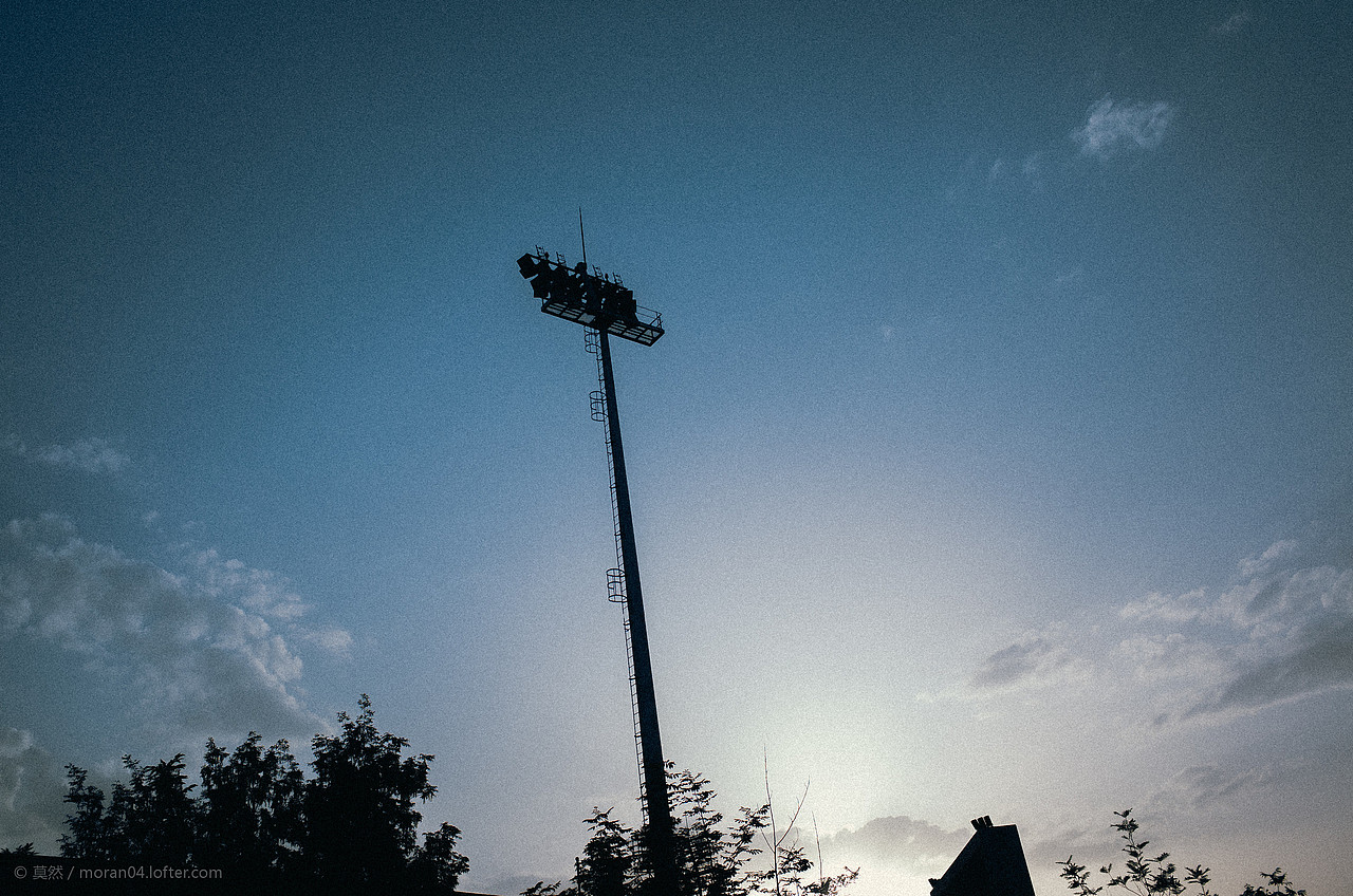 你的溫柔從白天到黑夜（圖ZMjUzMjg3MDYw） - 人像攝影 - 站酷設(shè)計師莫然_xs原創(chuàng)素材 - 站酷ZCOOL