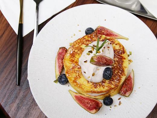 Ling的七月Brunch圖片及海報（個人主頁-ZNDY1NTg3NDA=） - 產(chǎn)品攝影 - 站酷設(shè)計師麻格工作室原創(chuàng)素材 - 站酷ZCOOL
