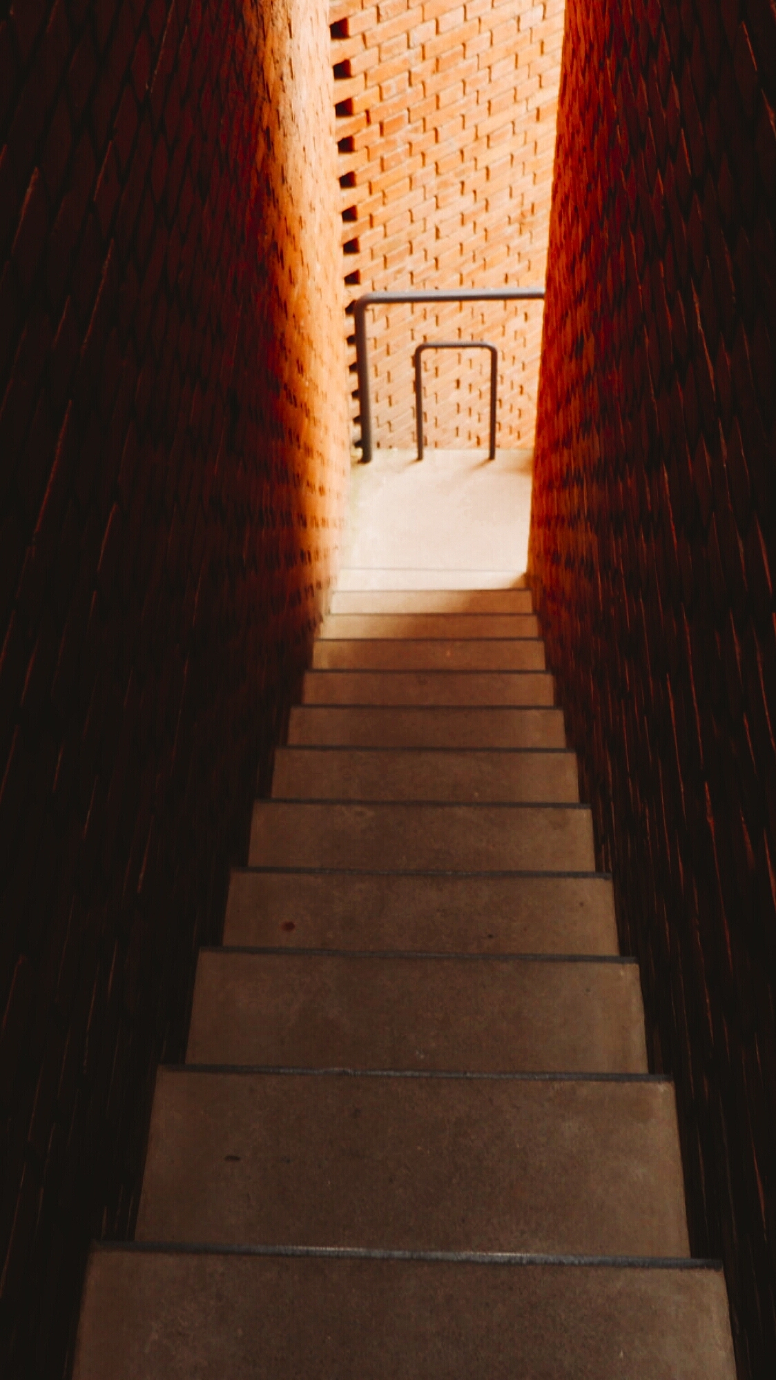 紅磚美術(shù)館（圖ZMTA2ODI2Njk2） - 其他攝影 - 站酷設(shè)計師太極人家小娘子原創(chuàng)素材 - 站酷ZCOOL