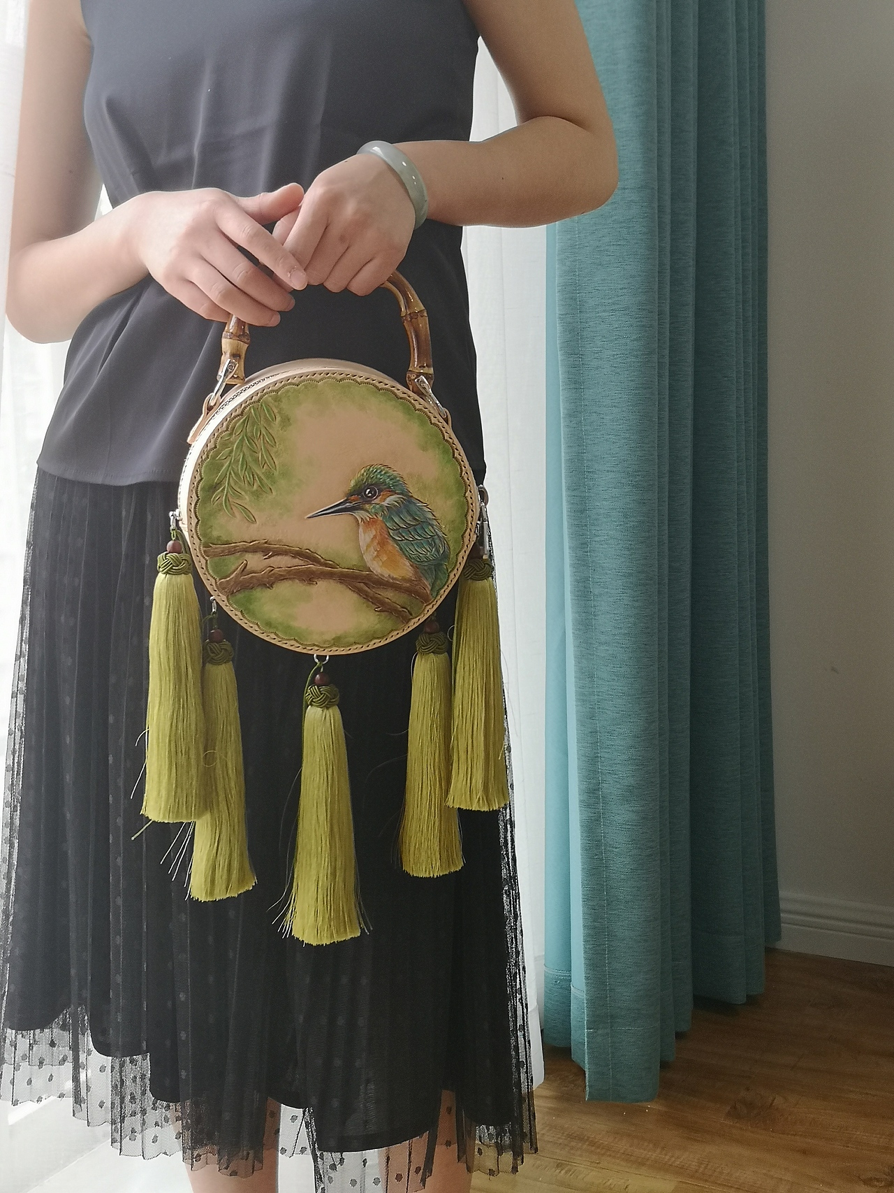 翠鳥楊柳中國風(fēng)手提包（圖ZMTY3MDk3Mjcy） - 工藝品設(shè)計(jì) - 站酷設(shè)計(jì)師欏澤原創(chuàng)素材 - 站酷ZCOOL