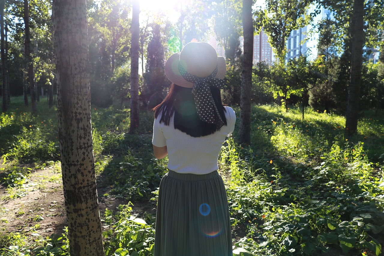 小清新风人像（图ZNTgxMTM5MDg=） - 人像摄影 - 站酷设计师zggezi原创素材 - 站酷ZCOOL