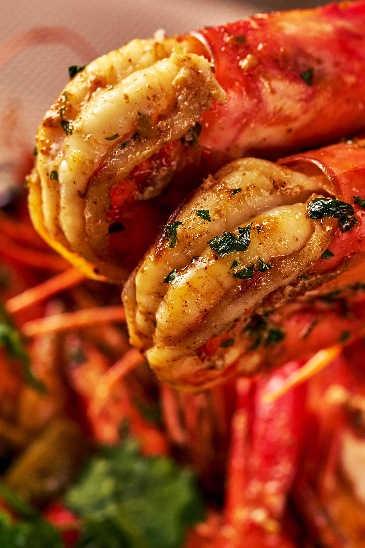 "从盘中到心间：一次视觉与味觉的双重盛宴"美食拍摄（图ZMzcwNTM5NDgw） - 美食摄影 - 站酷设计师番茄不吃鱼原创素材 - 站酷ZCOOL