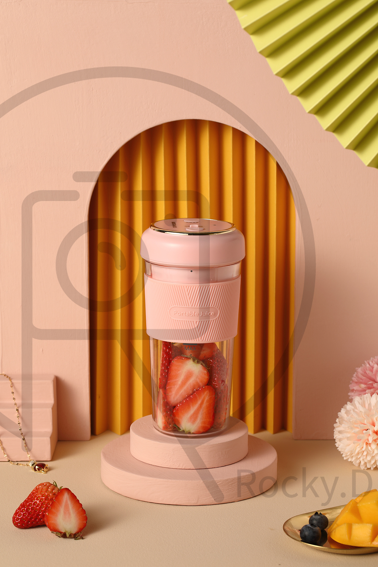 果汁机拍摄 || 原图加水印直出（图ZMjU4MDA2ODEy） - 产品摄影 - 站酷设计师RockyDc原创素材 - 站酷ZCOOL