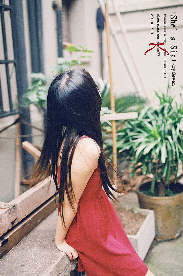 She's Sia（图ZMzA5ODcwODA=） - 人像摄影 - 站酷设计师七七小菇凉原创素材 - 站酷ZCOOL